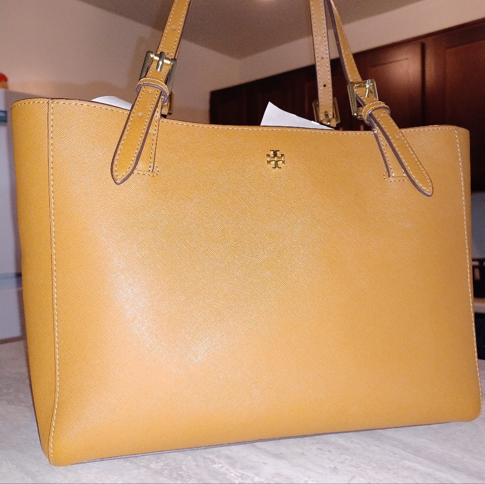 JIST SOLD Tory BURCH York Emerson Saffiano Leather Tote Shoulder Bag